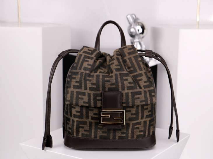 Picture of Fendi Handbags 2 _SKUfw237515785fw